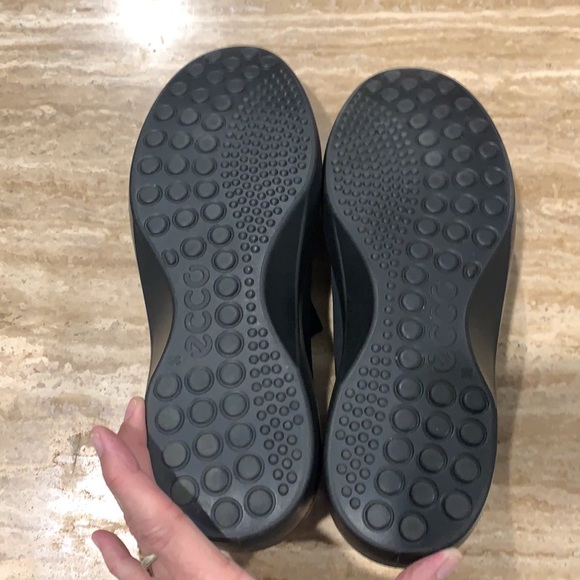 Ecco Soft 7 Black Wedge Slip On Shoes - Picture 5 of 5
